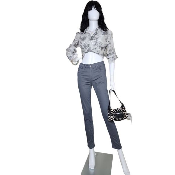 Hudson Jeans  - Picture 12 of 15